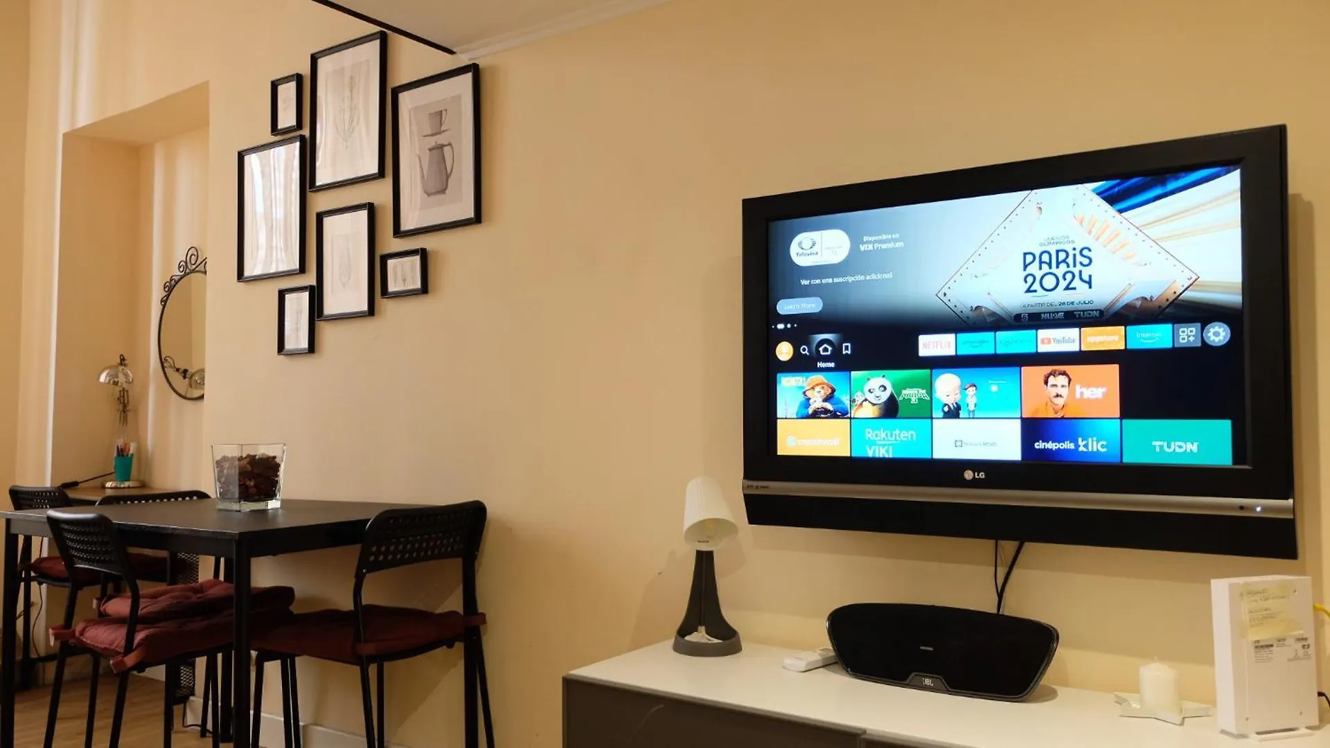 New! Centrale Station “Termini” Loft Rome Apartment